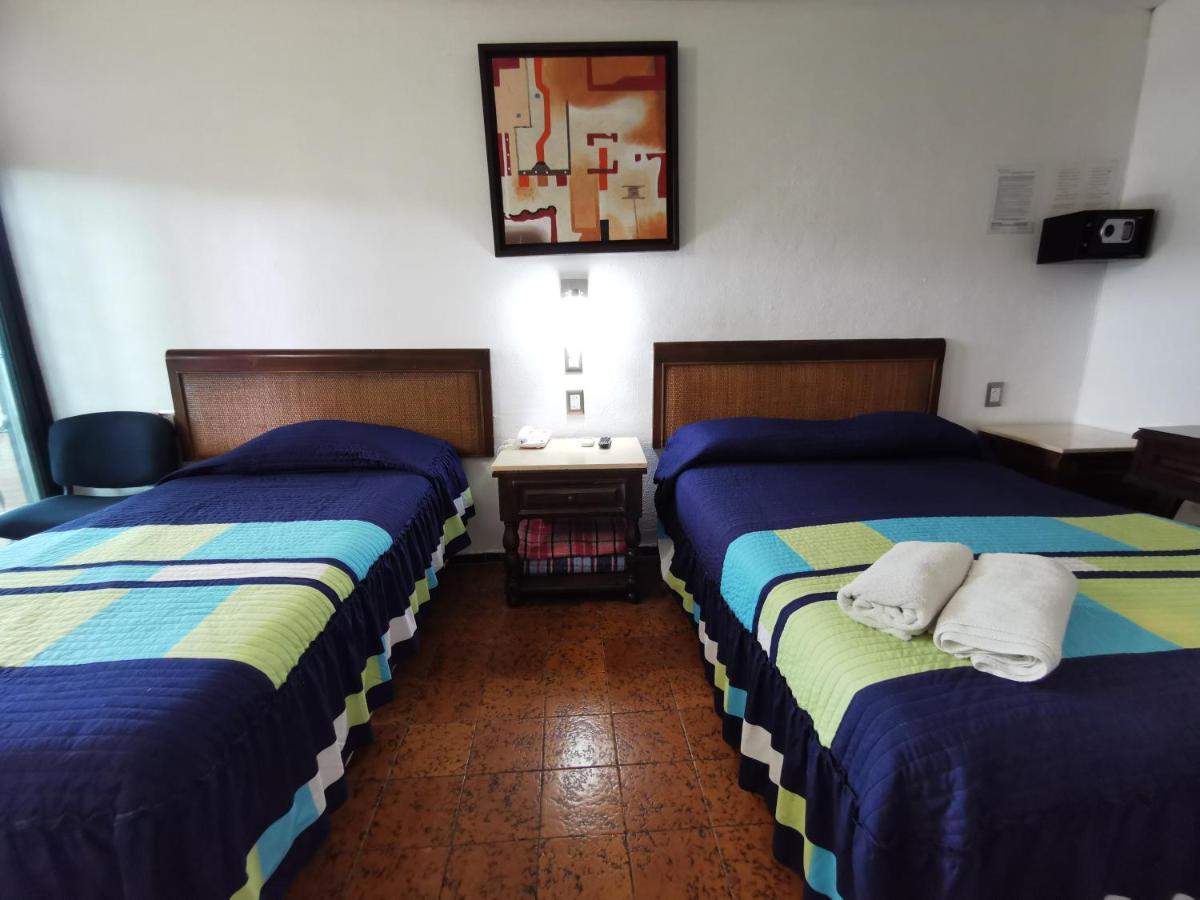 Hotel Doralba Inn Mérida Buitenkant foto