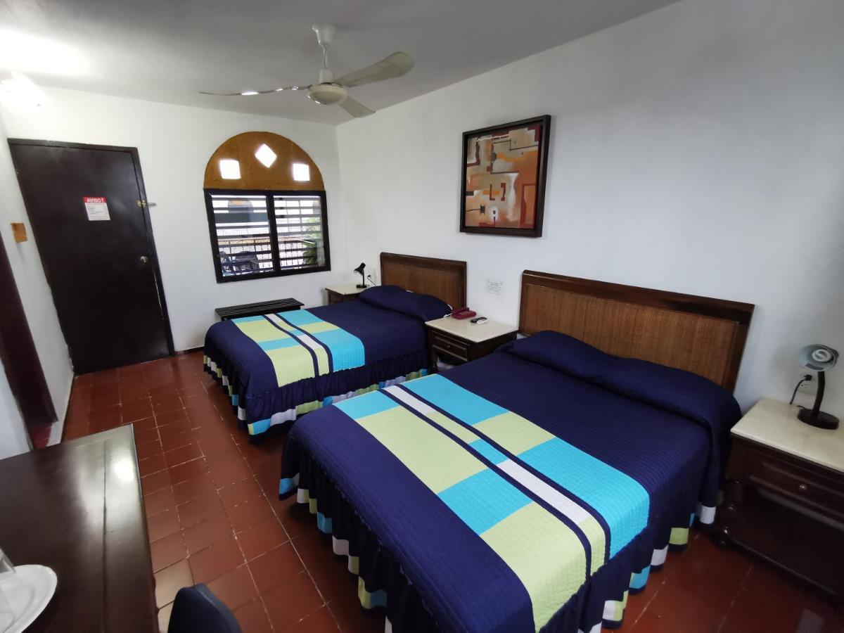 Hotel Doralba Inn Mérida Buitenkant foto
