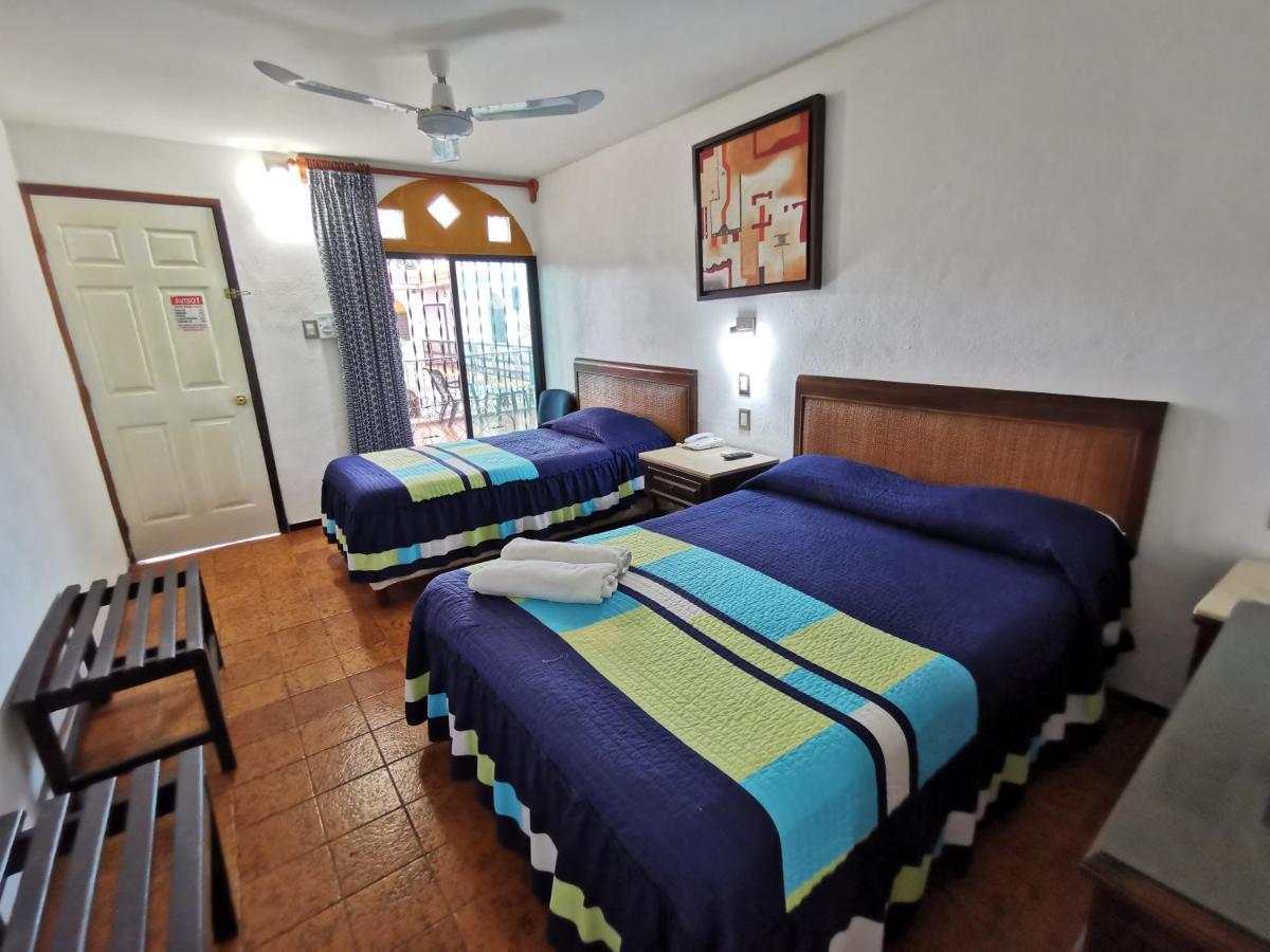 Hotel Doralba Inn Mérida Buitenkant foto