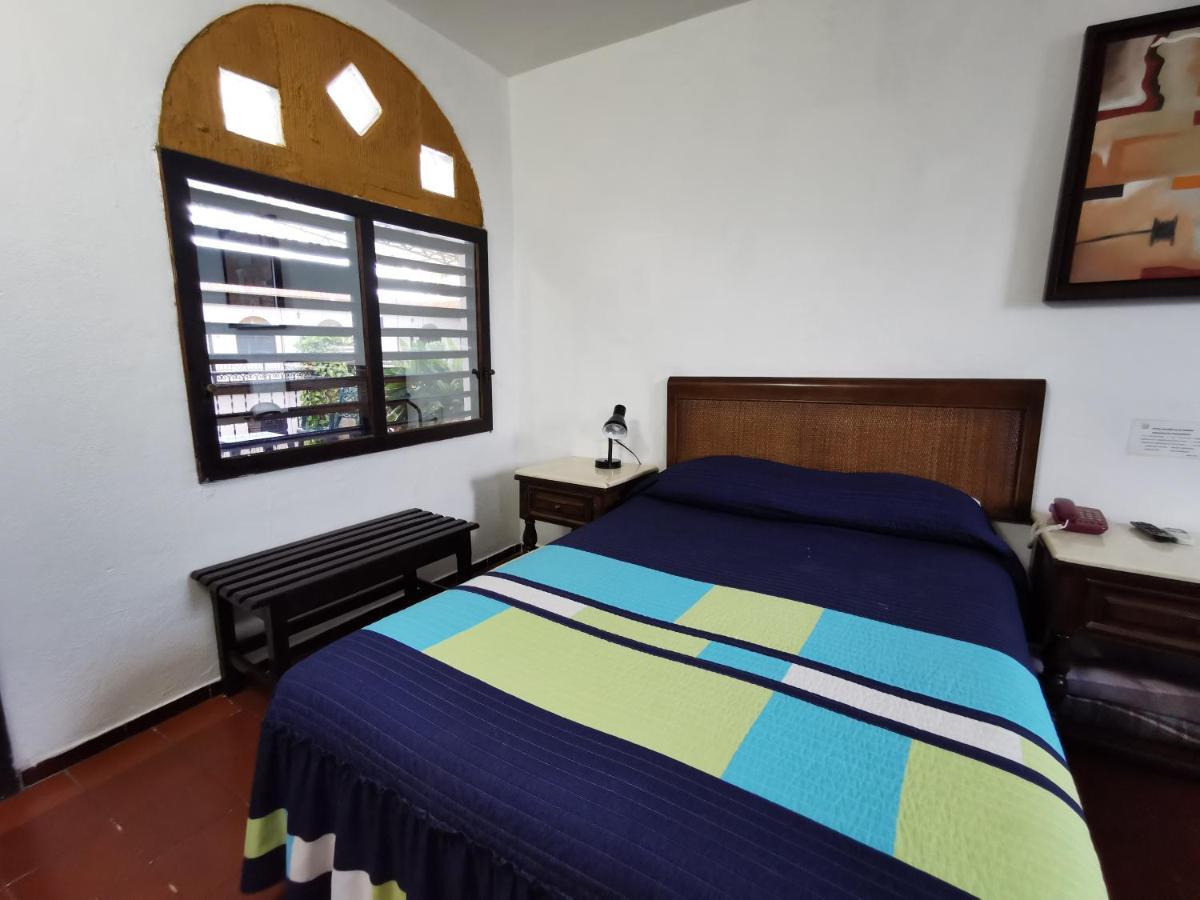 Hotel Doralba Inn Mérida Buitenkant foto