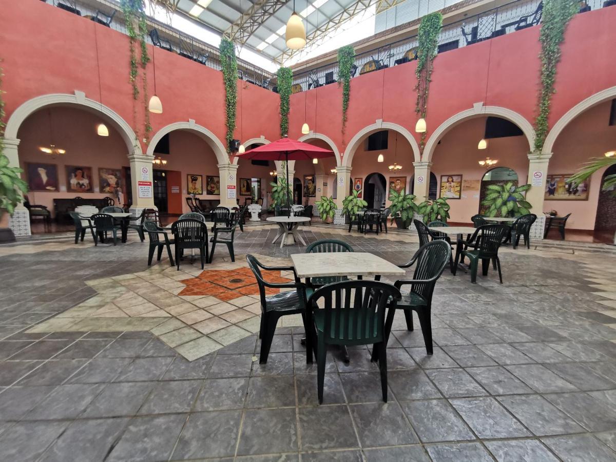 Hotel Doralba Inn Mérida Buitenkant foto