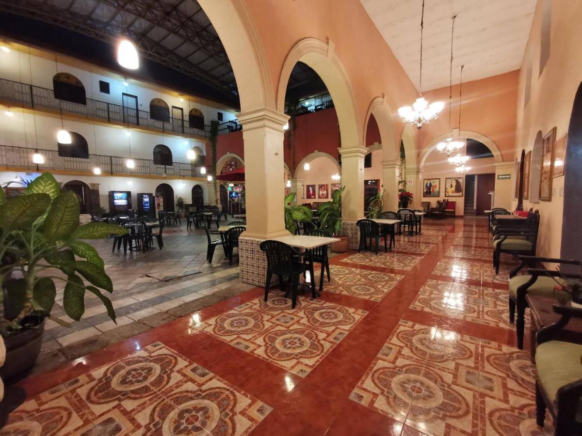 Hotel Doralba Inn Mérida Buitenkant foto