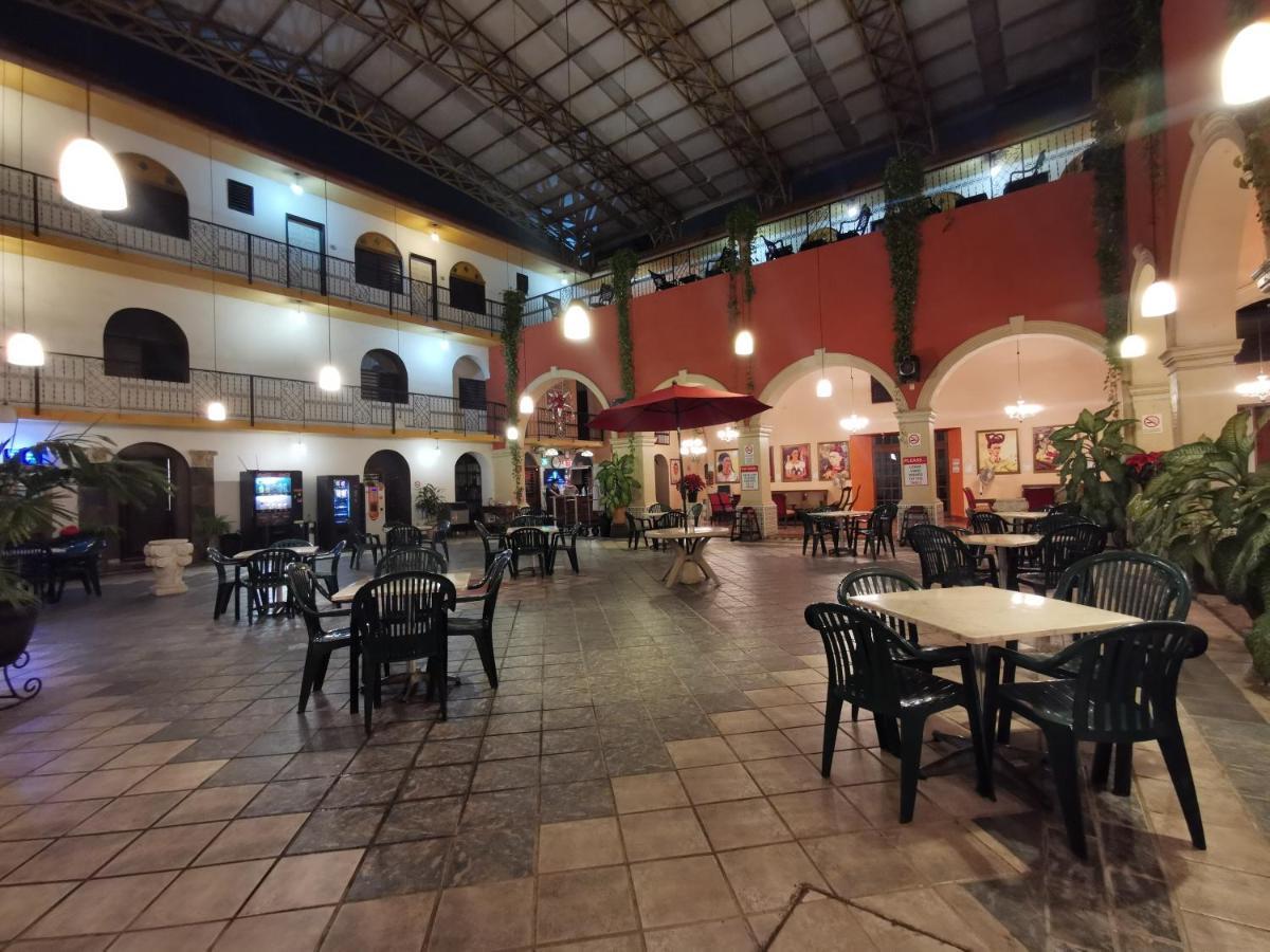 Hotel Doralba Inn Mérida Buitenkant foto