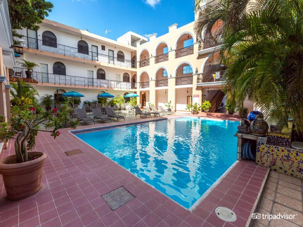 Hotel Doralba Inn Mérida Buitenkant foto