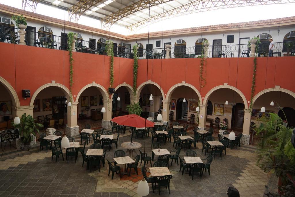 Hotel Doralba Inn Mérida Buitenkant foto