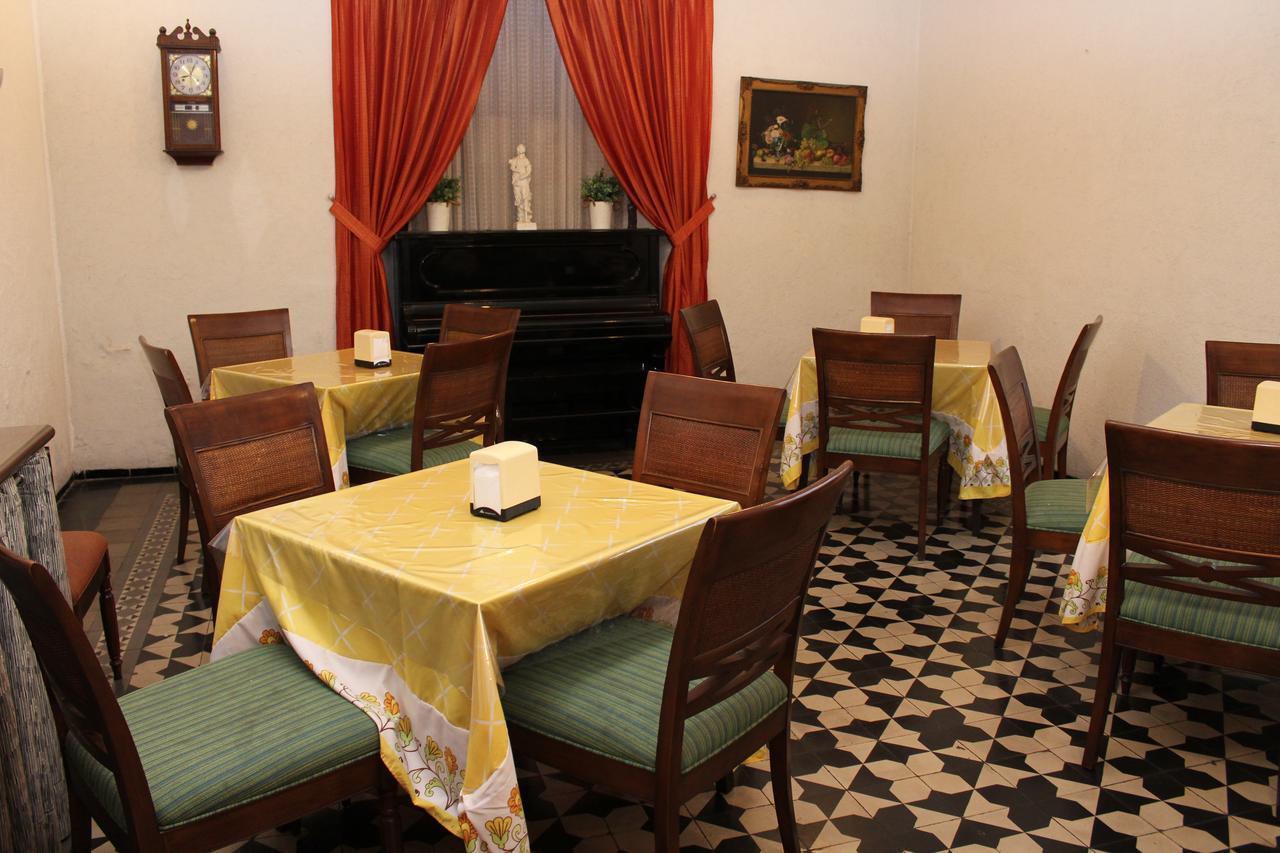 Hotel Doralba Inn Mérida Buitenkant foto